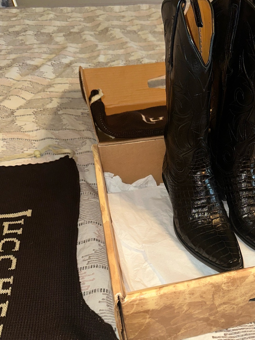 LUCCHESE Classics Handmade